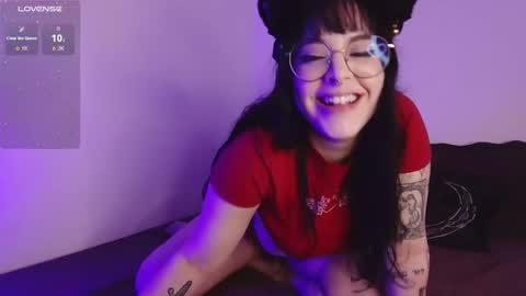 Nana online show from 4, 11, 2025