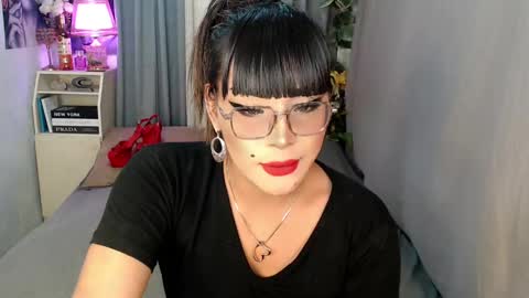 Snapshot of midnightraven27 chatting on 20, 1, 2025 Dont forget to follow online show from 20, 1, 2025