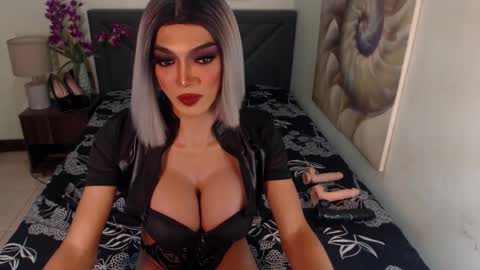 KATE online show from 28, 12, 2024