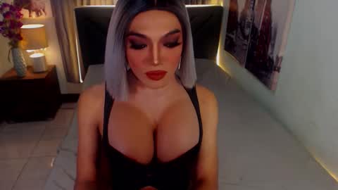 KATE online show from 5, 10, 2025