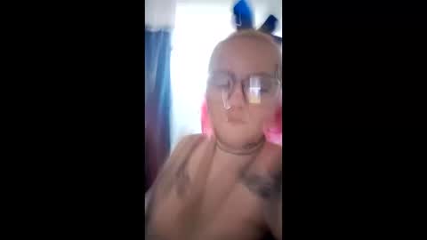 Snapshot of midnightseducer1 chatting on 9, 4, 2026 midnightseducer1 online show from 9, 4, 2026