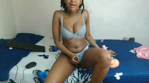 midnightsinx online show from 19, 11, 2025