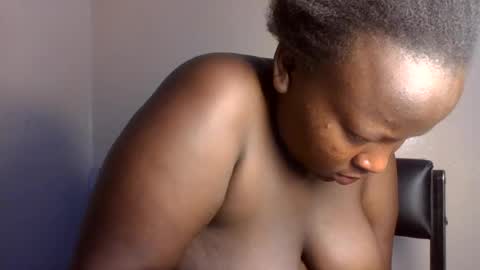 midnightt_curves online show from 24, 6, 2026
