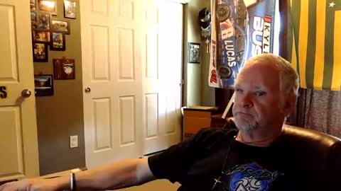 Snapshot of midwestdad09 chatting on 26, 9, 2025 midwestdad09 online show from 26, 9, 2025