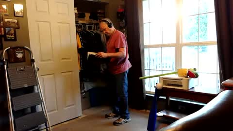 Snapshot of midwestdad09 chatting on 5, 10, 2025 midwestdad09 online show from 5, 10, 2025