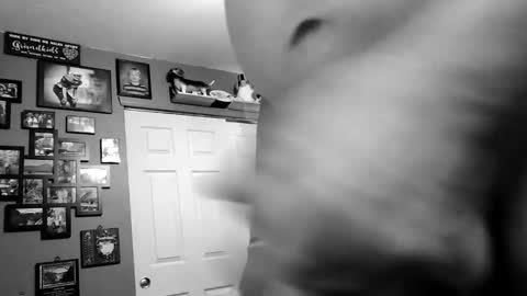 Snapshot of midwestdad09 chatting on 3, 12, 2025 midwestdad09 online show from 3, 12, 2025