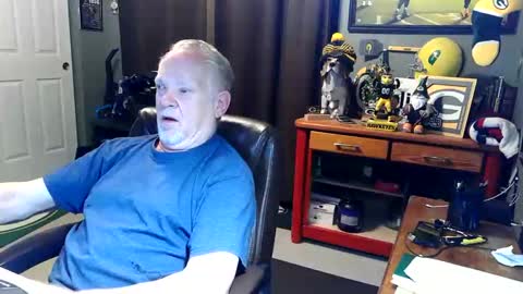 Snapshot of midwestdad09 chatting on 18, 5, 2026 midwestdad09 online show from 18, 5, 2026
