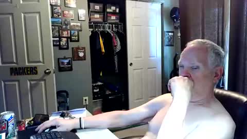 Snapshot of midwestdad09 chatting on 26, 5, 2026 midwestdad09 online show from 26, 5, 2026