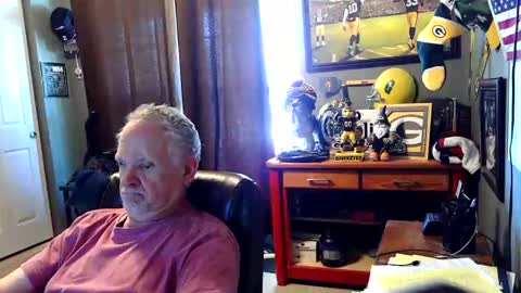 Snapshot of midwestdad09 chatting on 28, 5, 2026 midwestdad09 online show from 28, 5, 2026