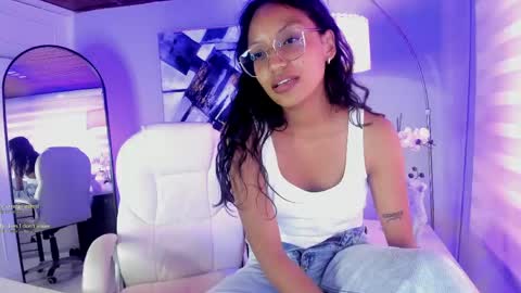 Snapshot of miel_ambar chatting on 11, 5, 2026 miel_ambar online show from 11, 5, 2026