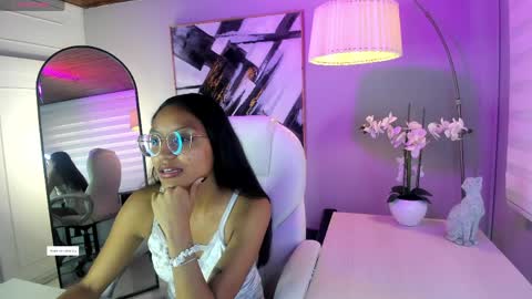 Snapshot of miel_ambar chatting on 12, 5, 2026 miel_ambar online show from 12, 5, 2026