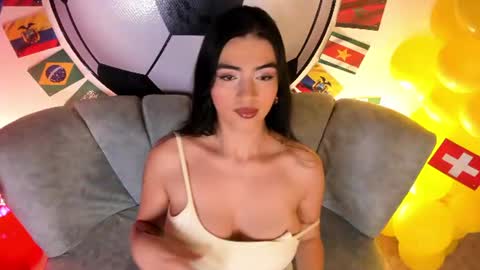 miel_gomez online show from 1, 7, 2026