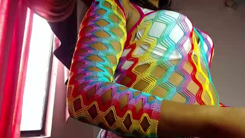 mielsquirt online show from 25, 2, 2025