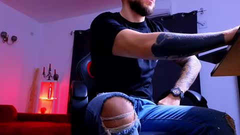 MightyAaron online show from 23, 12, 2025