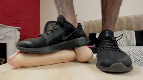 miguelsanfrancisco online show from 6, 3, 2025