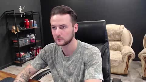 Snapshot of mihasikd chatting on 3, 11, 2025 Misha Winchester online show from 3, 11, 2025