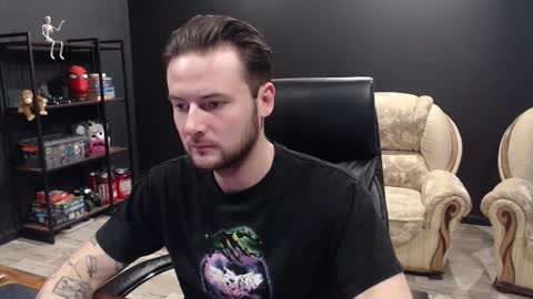 Snapshot of mihasikd chatting on 26, 11, 2025 Misha Winchester online show from 26, 11, 2025