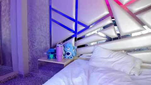 MIA 3 online show from 28, 10, 2025