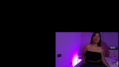 Mia  online show from 7, 11, 2025