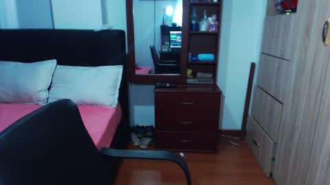  miia big1boobs online show from 4, 1, 2025