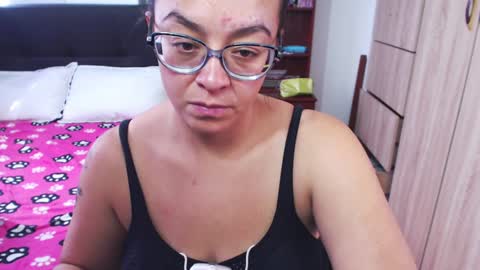  miia big1boobs online show from 17, 1, 2025