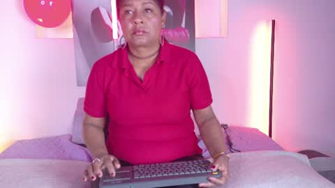 Snapshot of miia_blace chatting on 18, 6, 2026 miia_blace online show from 18, 6, 2026