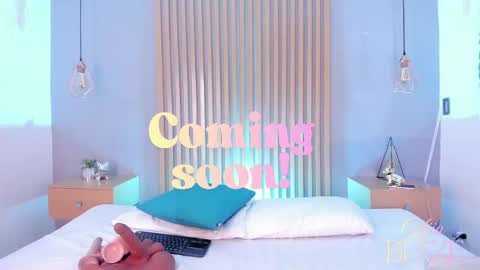 Mia online show from 28, 3, 2026