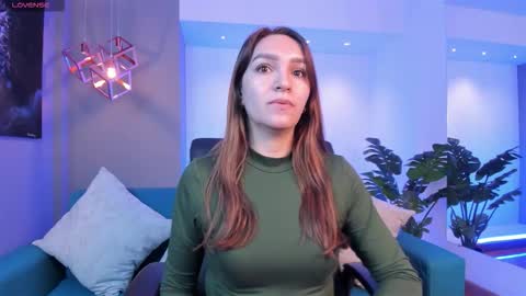 Miia 3 online show from 27, 11, 2025