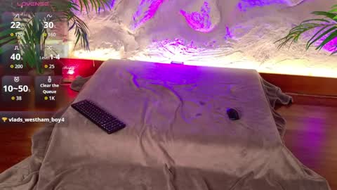 Snapshot of miiaa_cooper chatting on 24, 4, 2026 CALL ME MIA online show from 24, 4, 2026