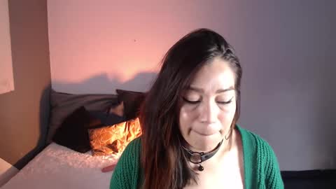 miiaawallace online show from 9, 2, 2025