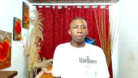 Snapshot of miilo18 chatting on 19, 2, 2026 milo online show from 19, 2, 2026