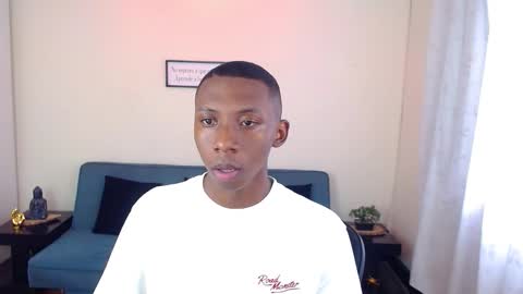 Snapshot of miiloo18 chatting on 20, 10, 2025 Jordan online show from 20, 10, 2025