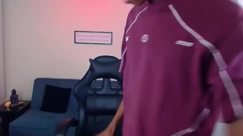 Snapshot of miiloo18 chatting on 6, 11, 2025 Jordan online show from 6, 11, 2025