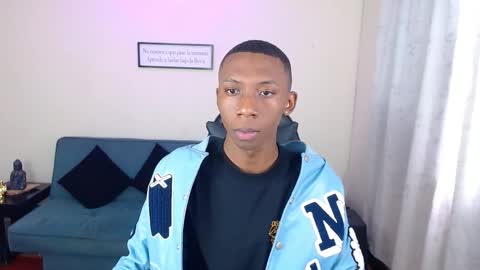 Snapshot of miiloo18 chatting on 28, 11, 2025 Jordan online show from 28, 11, 2025