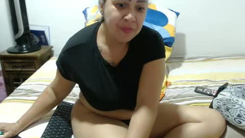 Snapshot of miilu74 chatting on 4, 11, 2025 Miilu74 online show from 4, 11, 2025