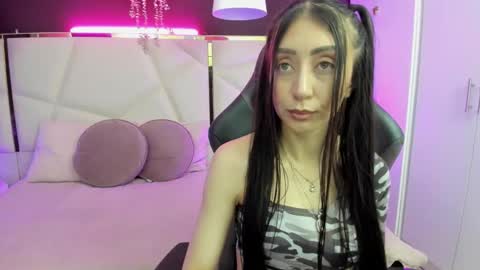 miilu  online show from 15, 3, 2026