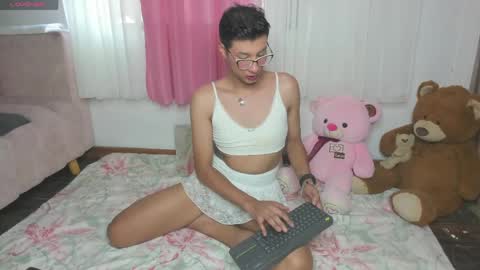 miissy__ online show from 14, 5, 2026