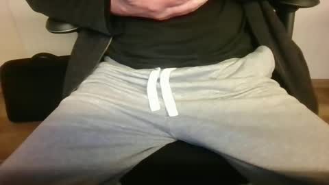 mik online show from 15, 10, 2025