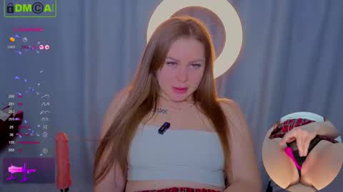 Snapshot of mika_bloom chatting on 9, 11, 2025 Mika online show from 9, 11, 2025