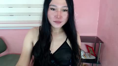 Snapshot of mika_oka chatting on 4, 2, 2025 Hi im Avah online show from 4, 2, 2025