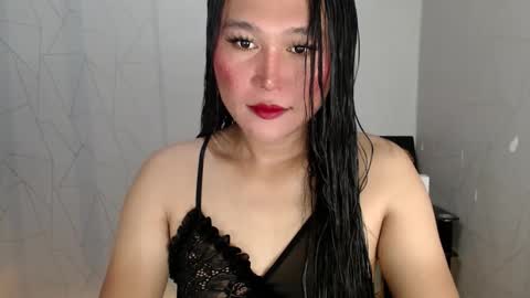 Hi im Avah online show from 7, 4, 2026