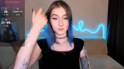 Mika online show from 13, 10, 2025