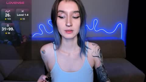 Mika online show from 5, 12, 2025