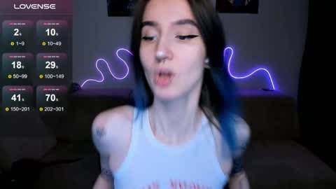 Mika online show from 15, 4, 2026