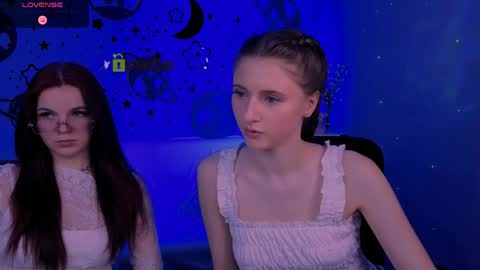 Mika online show from 3, 4, 2026