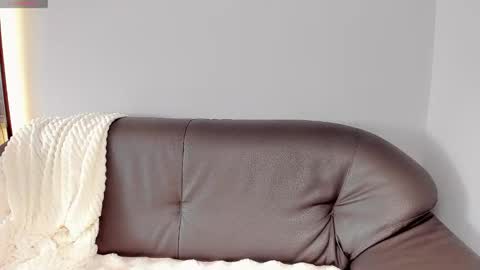 Snapshot of mikasssu chatting on 17, 12, 2025 mikasssu online show from 17, 12, 2025