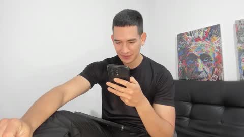 mike3xxx online show from 8, 10, 2025