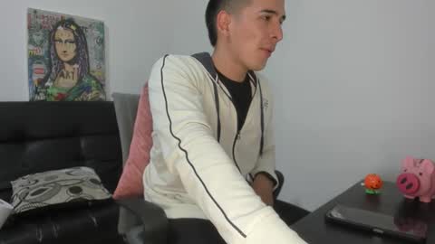 mike3xxx online show from 6, 11, 2025