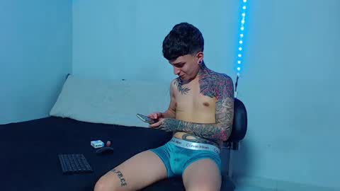 Mike IMDEPENDIENT MODEL online show from 24, 2, 2025