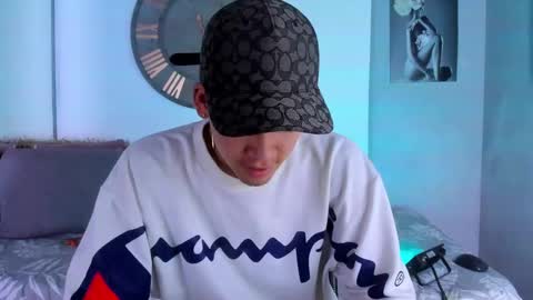 Snapshot of mike_0233 chatting on 7, 1, 2025 Mike 0233 online show from 7, 1, 2025